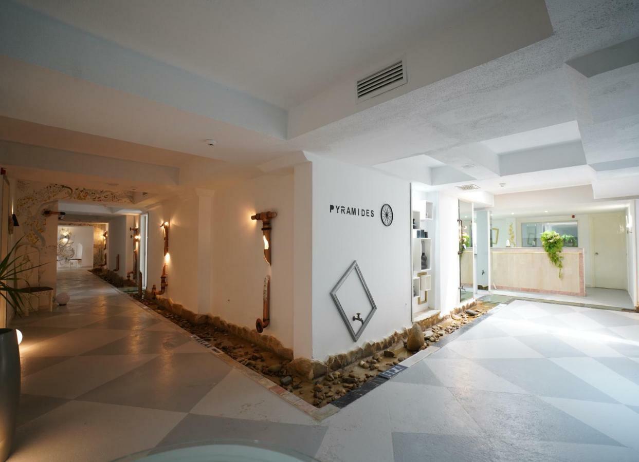 Les Pyramides Otel Nabil Dış mekan fotoğraf